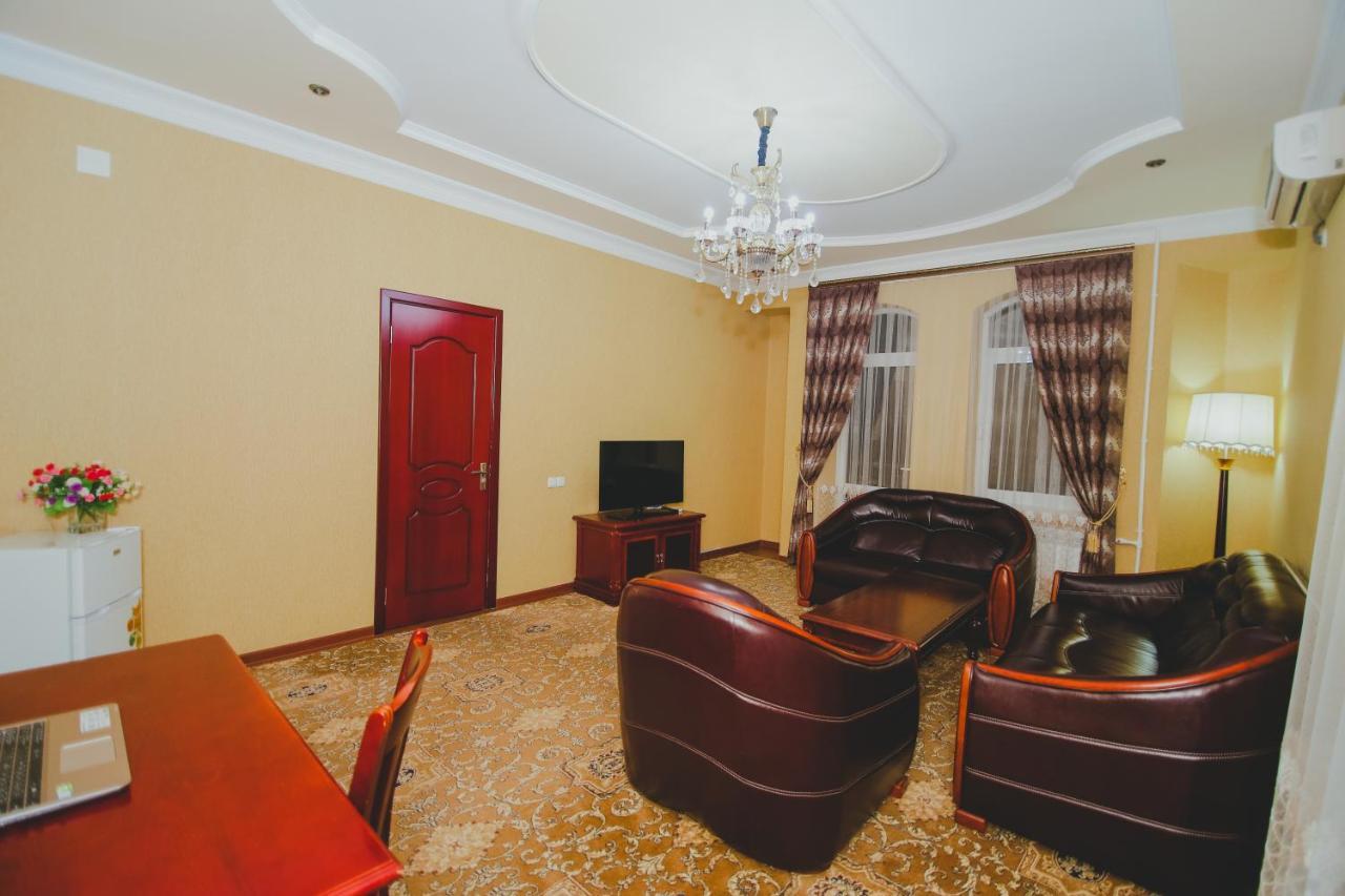 Khujand Deluxe Hotel Exterior photo